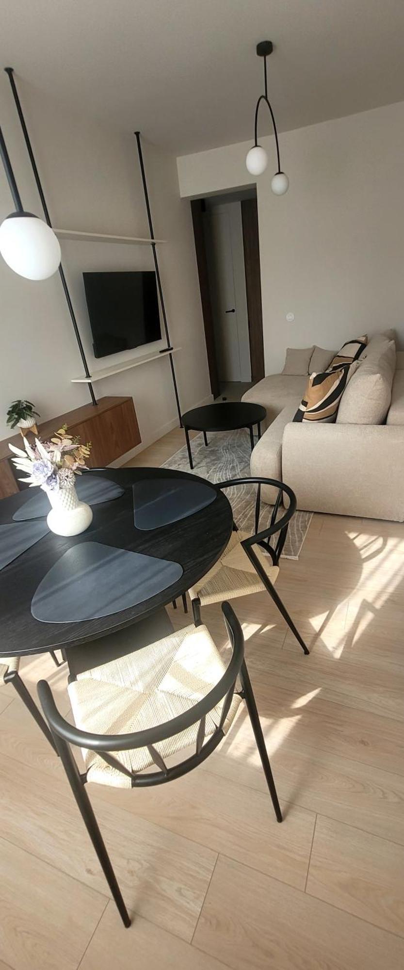 Apartament Mlynow Varşovia Exterior foto